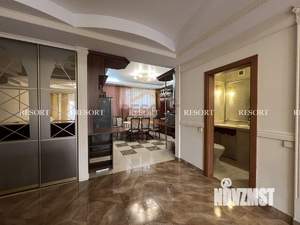 Дом 250м², 2-этажный, посуточно, 