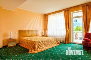Дом 350м², 3-этажный, посуточно, 
