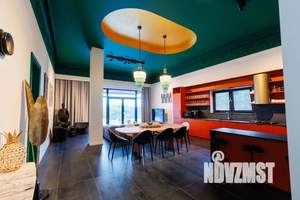 Дом 450м&sup2;, 3-этажный, посуточно, 