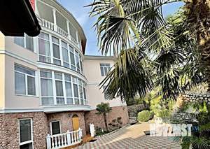 Дом 325м&sup2;, 4-этажный, посуточно, 