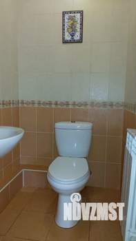 Дом 241м&sup2;, 3-этажный, на длительный срок, 