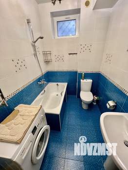 Дом 220м&sup2;, 3-этажный, посуточно, 