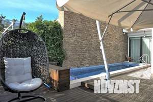 Дом 265м&sup2;, 2-этажный, посуточно, 