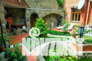 Дом 117м&sup2;, 3-этажный, посуточно, 