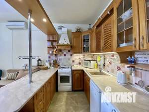 Дом 200м², 3-этажный, посуточно, 