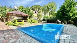 Дом 250м², 2-этажный, посуточно, 