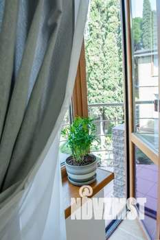 Дом 40м&sup2;, 4-этажный, посуточно, 