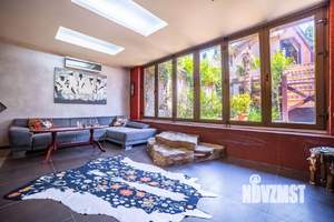 Дом 250м², 2-этажный, посуточно, 
