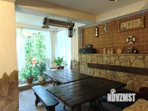 Дом 130м&sup2;, 3-этажный, посуточно, 