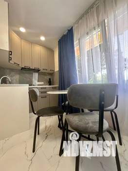 Дом 42м², 2-этажный, посуточно, 