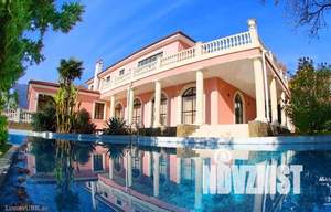 Дом 689м&sup2;, 2-этажный, посуточно, 