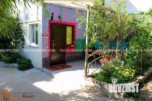 Дом 55м&sup2;, 2-этажный, посуточно, 