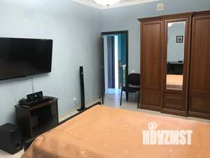 Дом 160м&sup2;, 2-этажный, посуточно, 