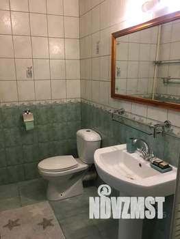 Дом 67м&sup2;, 2-этажный, посуточно, 