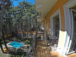 Дом 250м&sup2;, 3-этажный, посуточно, 