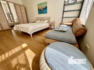 Дом 1050м², 5-этажный, посуточно, 