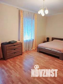 Дом 200м², 2-этажный, посуточно, 