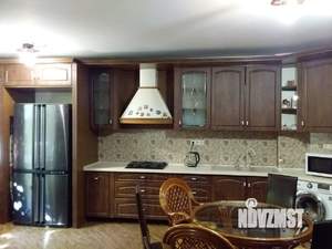 Дом 160м&sup2;, 2-этажный, на длительный срок, 