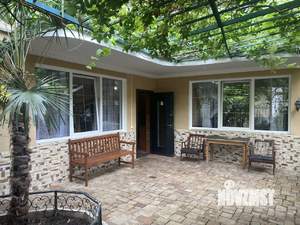 Дом 110м&sup2;, 2-этажный, на длительный срок, 