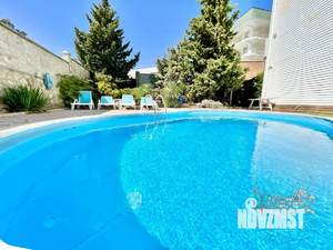 Дом 320м&sup2;, 4-этажный, посуточно, 