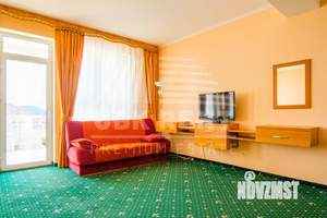 Дом 350м², 3-этажный, посуточно, 