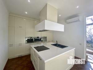 Дом 200м², 2-этажный, посуточно, 