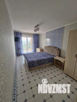 Дом 75м&sup2;, 3-этажный, посуточно, 