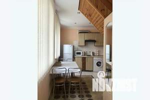 Дом 50м&sup2;, 2-этажный, посуточно, 