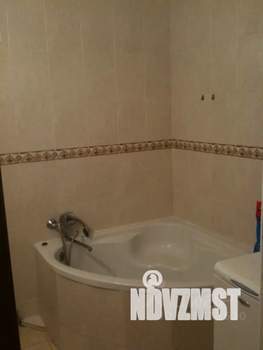 Дом 70м&sup2;, 3-этажный, посуточно, 