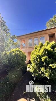 Дом 100м², 2-этажный, на длительный срок, 