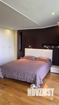 Дом 200м&sup2;, 3-этажный, посуточно, 