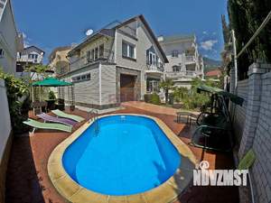 Дом 150м&sup2;, 3-этажный, посуточно, 