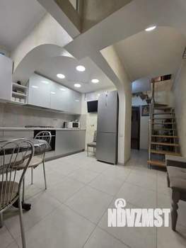 Дом 100м&sup2;, 3-этажный, посуточно, 