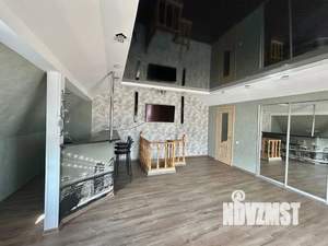 Дом 100м&sup2;, 3-этажный, посуточно, 