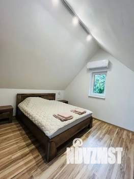 Дом 64м&sup2;, 2-этажный, посуточно, 