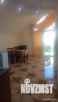 Дом 80м&sup2;, 3-этажный, посуточно, 