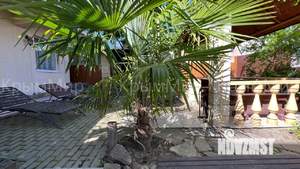 Дом 180м&sup2;, 3-этажный, посуточно, 