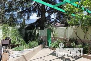 Дом 35м&sup2;, 2-этажный, посуточно, 