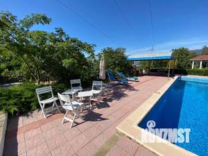 Дом 450м&sup2;, 3-этажный, посуточно, 