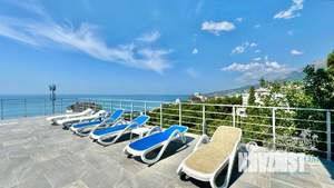 Дом 700м&sup2;, 6-этажный, посуточно, 