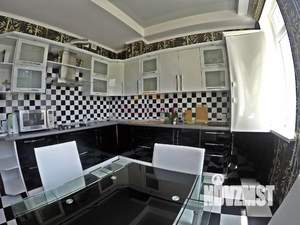 Дом 350м², 2-этажный, посуточно, 