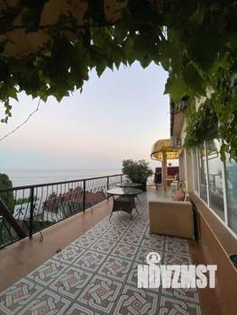 Дом 400м&sup2;, 3-этажный, посуточно, 