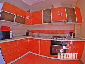 Дом 250м&sup2;, 3-этажный, посуточно, 