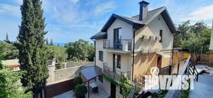 Дом 54м&sup2;, 3-этажный, посуточно, 