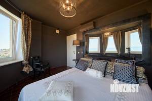 Дом 180м&sup2;, 3-этажный, посуточно, 