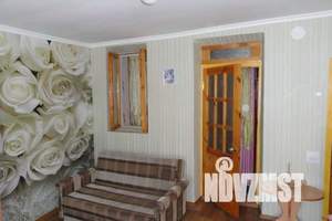 Дом 32м&sup2;, 2-этажный, посуточно, 