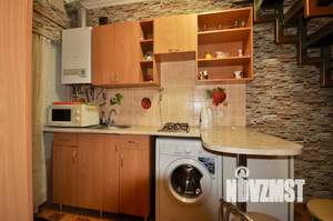 Дом 35м&sup2;, 2-этажный, посуточно, 