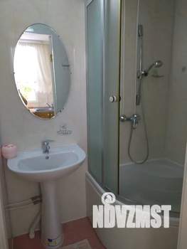 Дом 40м&sup2;, 2-этажный, посуточно, 