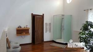 Дом 400м², 3-этажный, посуточно, 