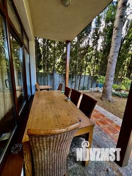 Дом 350м&sup2;, 3-этажный, посуточно, 